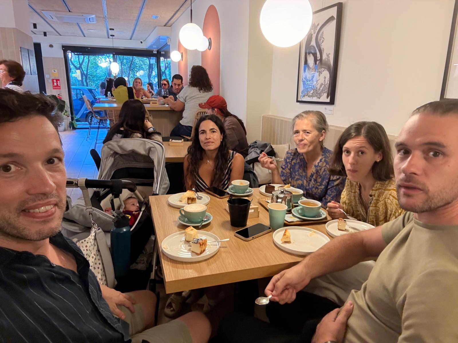 En la pastelería Jon Cake de Barcelona, Septiembre 2025